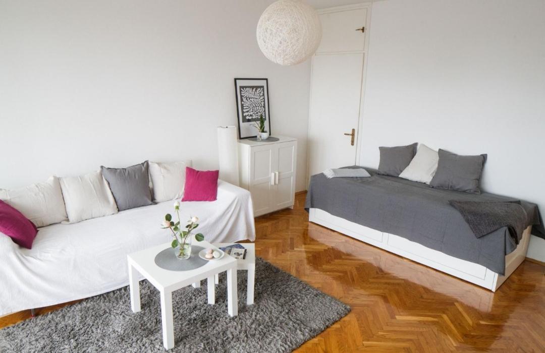 Relax Central Apartment 자그레브 외부 사진