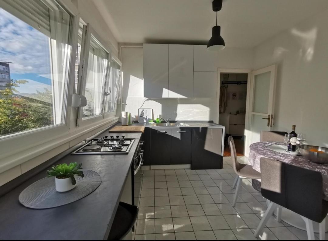 Relax Central Apartment 자그레브 외부 사진